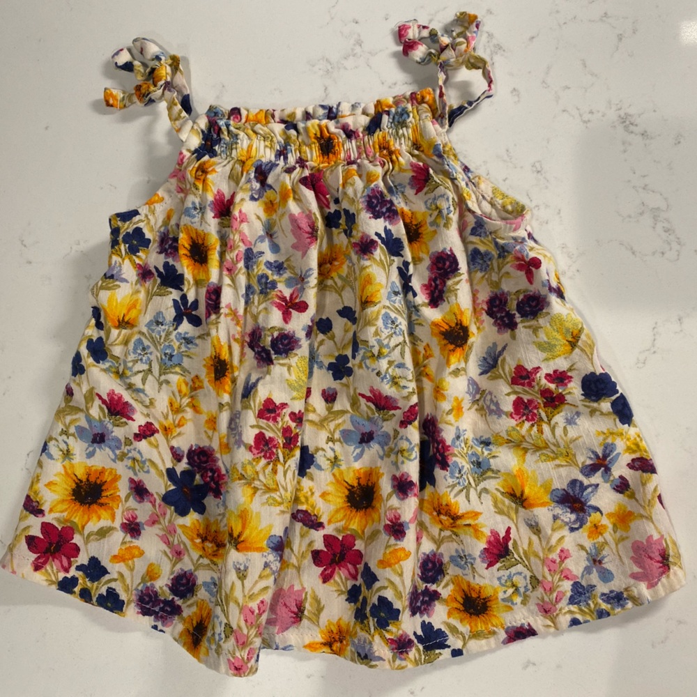 Old Navy | summer floral flare top